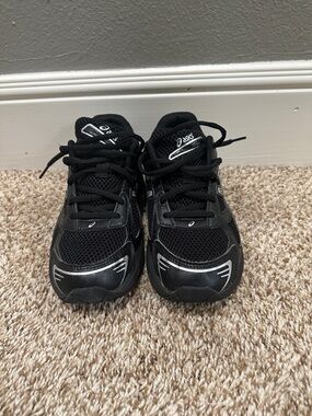 ASICS Gel - 1130 Kids' Black Sneakers with Silver Accents